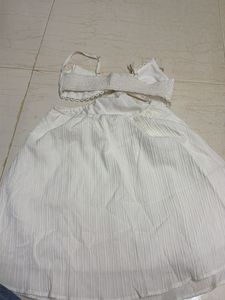 Chic White Cut-Out Midi Dress