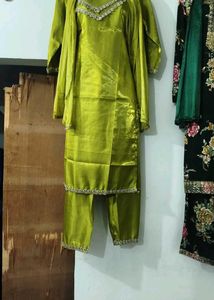 Elegant Lime Green Kurta Set New