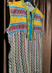 Vibrant Ethnic Sleeveless Kurti