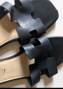Classic Black Wide Fit Slides
