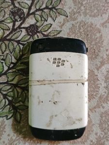 blackberry 8520