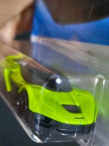 Hot Wheels McLaren W1