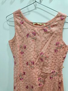 *Sale*Elegant Peach Floral Ethnic Gown