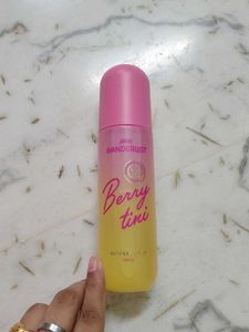 Nykaa Wanderlust Berry Tini Body Mist
