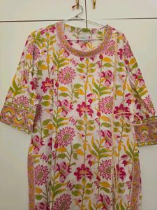 beautiful floral pure cotton kurta