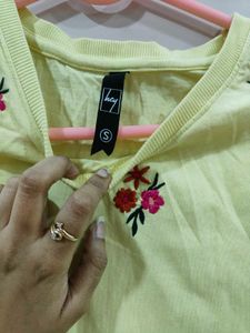 Lemon Yellow Top