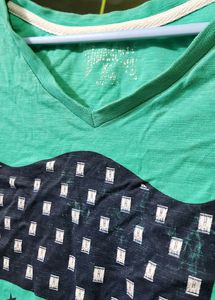 Harvard Top With Embroidery Logo