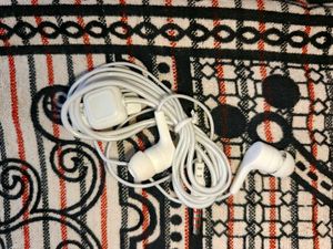 Earphone ubon Only 1