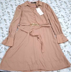 Madame dress with tag and belt