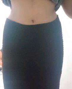 Textured Black Skirt