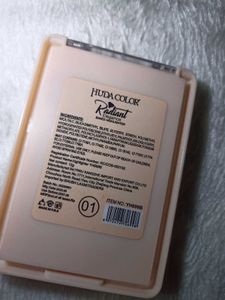 HUDA COLORRadiantEleganceBAKED HIGHLIGHTER