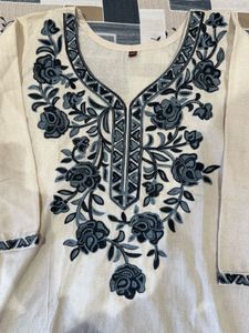 Embroidered Cream Short Kurta