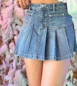 Chic Pleated Denim Mini Skirt