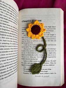 Crochet Sunflower bookmark
