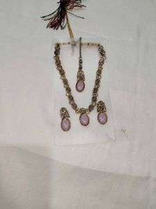 Elegant Necklace and Earring Set