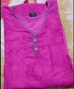 Fuchsia Kurta with Checkered Pocket Detail