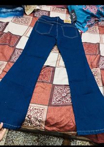 bootcut jeans new with tag