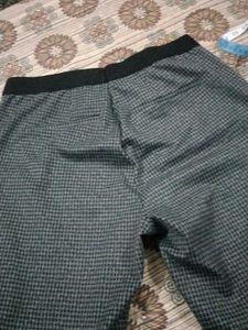 Chic Houndstooth Trousers
