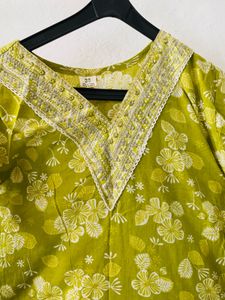 Chic Printed Kurta Set with Pants