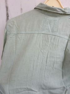 Classic Levi's Men's Light Green Shirt