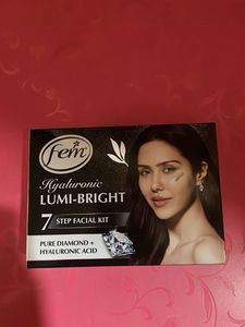 FEM Hyaluronic Lumi-Bright Facial Kit