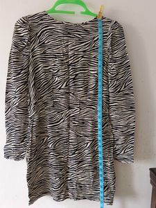 H&amp;M open back viscose dress in new condition.