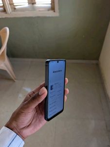 Samsung S24