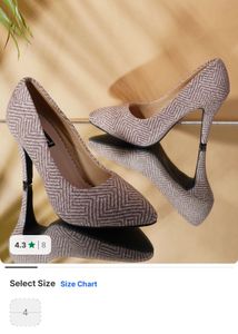 Glam Heeled Pumps