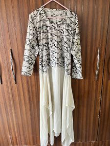 Stylish Ethnic Gown
