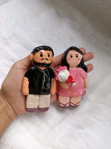 Cute Couple Clay Figurine