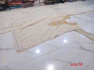 Elegant Off-White Kurta with Dupatta