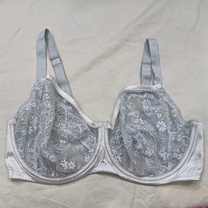 Lace💙 Trimmed Full Coverage Bra