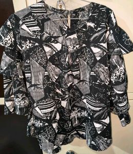 Unique Black & White Abstract Print Top