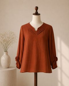 Chic Rust-Colored V-Neck Blouse