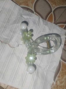 Sparkling Flower Hair Claw Clip