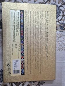 La Mujer Glitterati Eyeshadow Palette