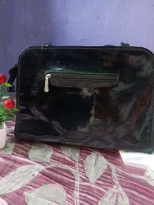 Black Handbags