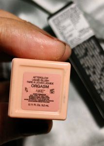 NARS Afterglow Liquid Blush