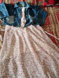 Chic Denim Jacket &amp; Floral Dress Combo