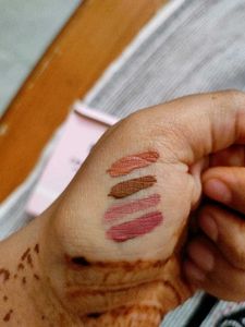 Blur Lipsticks