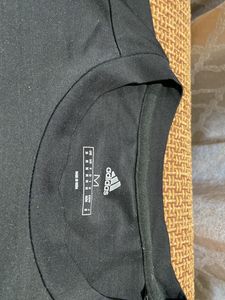 Adidas Oversized Training T-shirt (Size M)