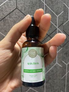Body Cupid AHA BHA Exfoliating Serum