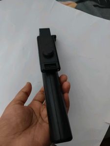 Black Extendable Selfie Stick
