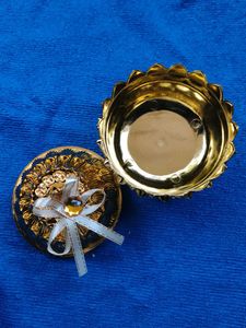 Decorative Golden Potli Box for jewellery storage