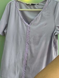 Light Purple Ribbed V-Neck Top