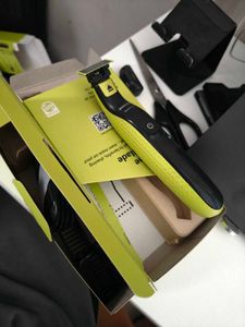 Philips OneBlade 2x New model Hybrid Trimmer