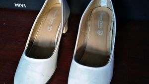 I Am Selling My New Heels