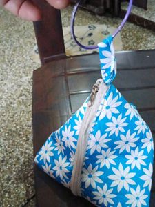 Cute Blue Floral Pouch with Ring