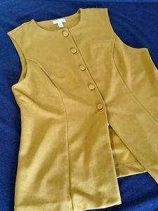 H&amp;M Olive Sleeveless Waistcoat
