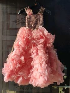 Sparkling Pink Ruffle Dress💃 n girls shoes in com